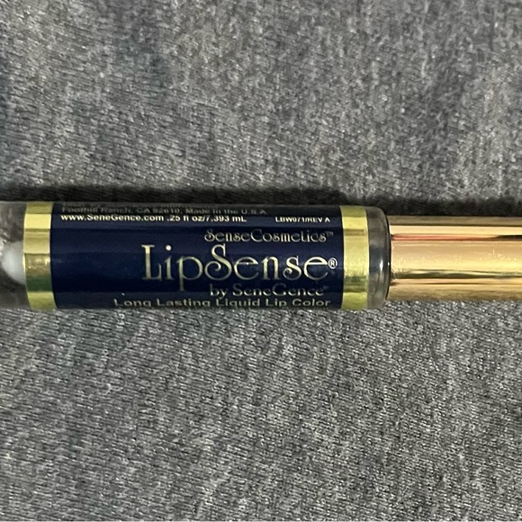 SeneGence Other - SenGence Lipsense Icicle NWT